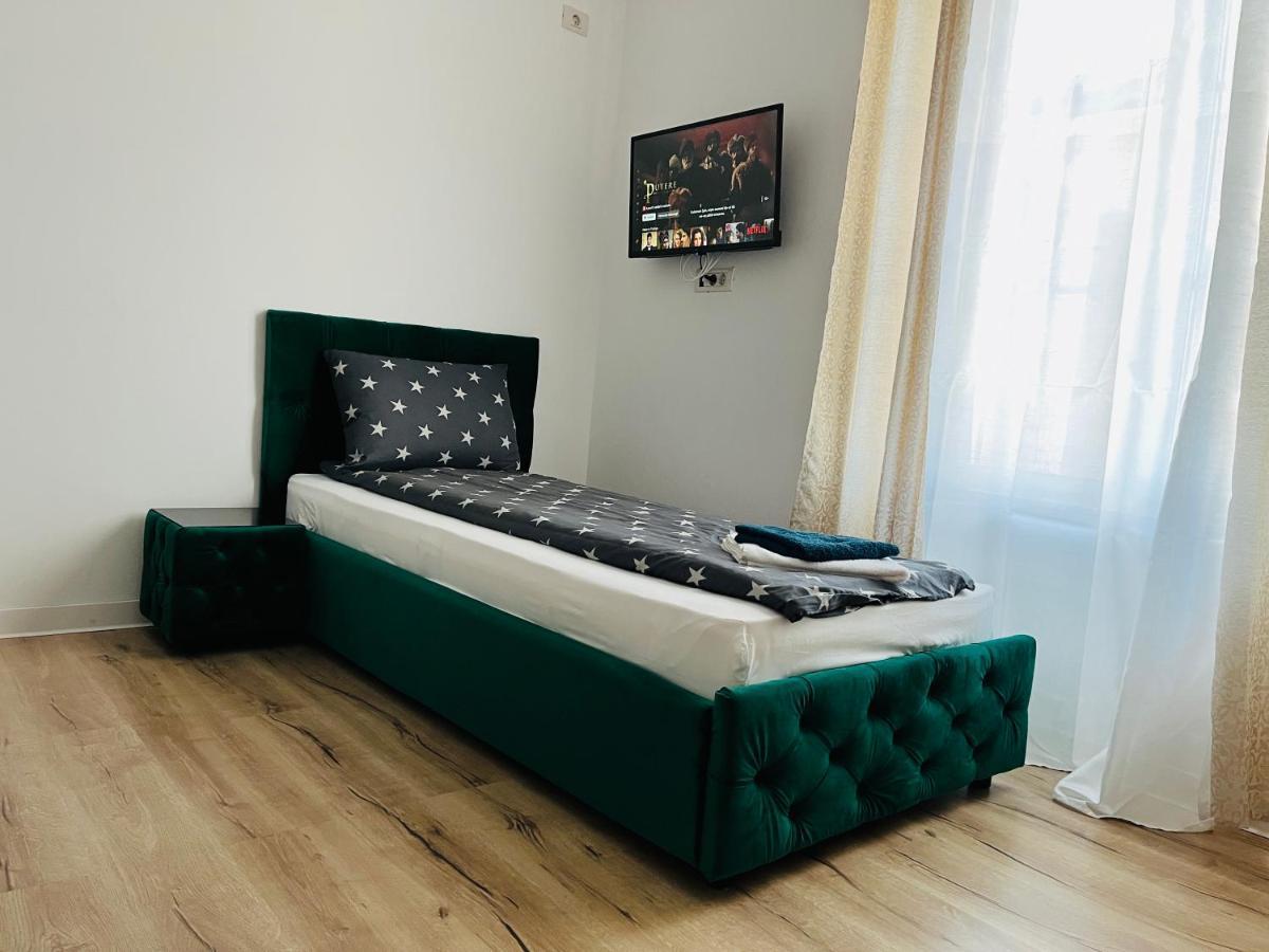 Pensiunea Queen Temesremete Kültér fotó